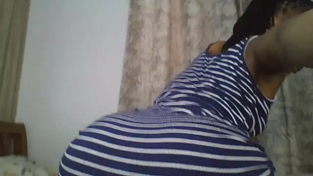 Snapshot of sweet_sassy_ chatting on November 9, 4:44 am sweet sassy online show from November 9, 4:44 am