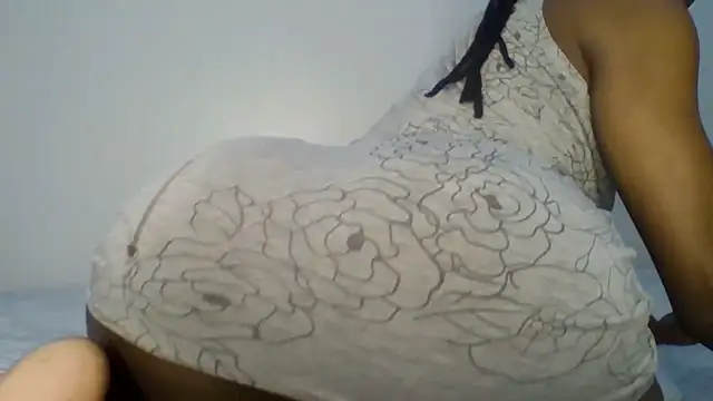 Snapshot of sweet_sassy_ chatting on July 5, 6:09 am sweet sassy online show from July 5, 6:09 am