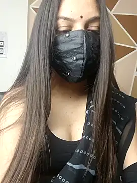 Snapshot of _desigori chatting on December 10, 4:45 am desigori online show from December 10, 4:45 am