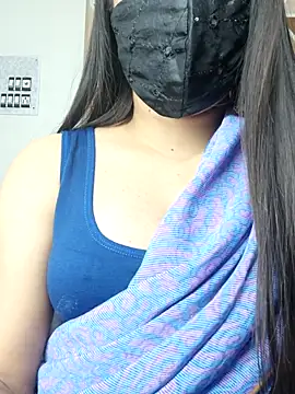 Snapshot of _desigori chatting on March 5, 4:13 am desigori online show from March 5, 4:13 am