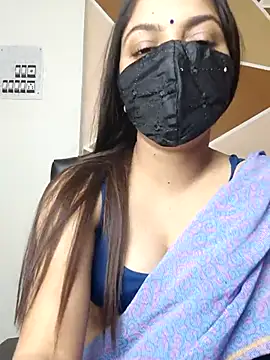 Snapshot of _desigori chatting on March 5, 9:27 am desigori online show from March 5, 9:27 am