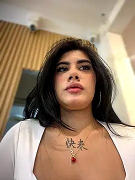 Snapshot of clarachanelricek chatting on October 23, 8:40 pm clarachanelricek online show from October 23, 8:40 pm