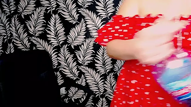 Snapshot of Olivia_playful chatting on December 9, 12:30 pm Olivia playful online show from December 9, 12:30 pm