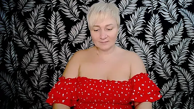 Snapshot of Olivia_playful chatting on December 15, 4:48 pm Olivia playful online show from December 15, 4:48 pm