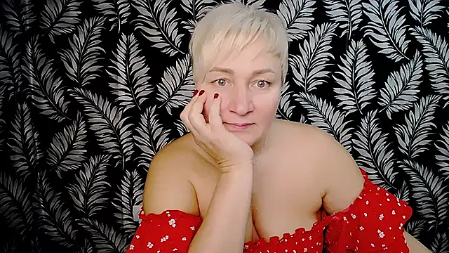 Snapshot of Olivia_playful chatting on December 19, 12:34 pm Olivia playful online show from December 19, 12:34 pm