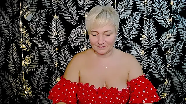 Snapshot of Olivia_playful chatting on December 24, 3:26 pm Olivia playful online show from December 24, 3:26 pm