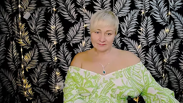 Snapshot of Olivia_playful chatting on December 28, 3:15 pm Olivia playful online show from December 28, 3:15 pm