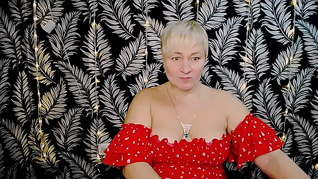 Snapshot of Olivia_playful chatting on December 29, 12:01 pm Olivia playful online show from December 29, 12:01 pm