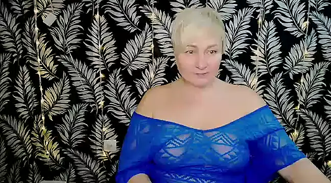 Snapshot of Olivia_playful chatting on January 6, 3:29 pm Olivia playful online show from January 6, 3:29 pm