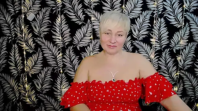 Snapshot of Olivia_playful chatting on January 18, 11:32 am Olivia playful online show from January 18, 11:32 am