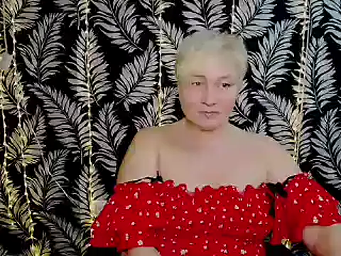 Snapshot of Olivia_playful chatting on March 17, 3:29 pm Olivia playful online show from March 17, 3:29 pm