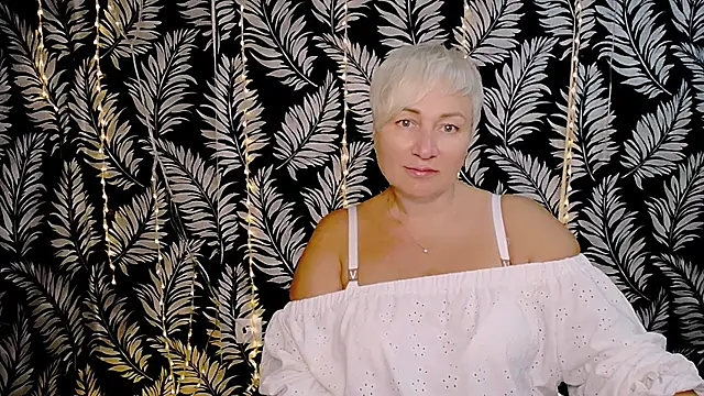 Snapshot of Olivia_playful chatting on October 10, 11:42 am Olivia playful online show from October 10, 11:42 am