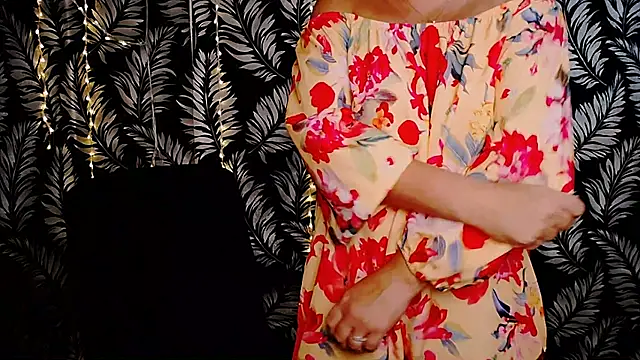 Snapshot of Olivia_playful chatting on October 17, 11:35 am Olivia playful online show from October 17, 11:35 am