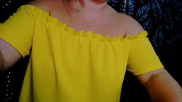 Snapshot of Olivia_playful chatting on December 4, 12:03 pm Olivia playful online show from December 4, 12:03 pm