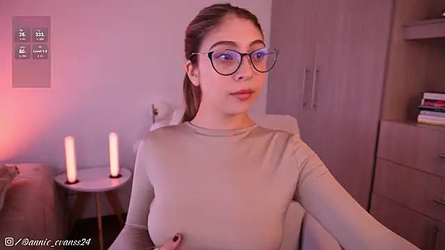 annie24 evans online show from November 2, 9:17 pm