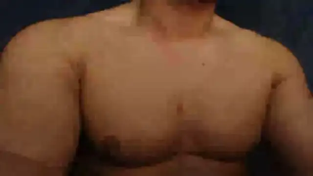 Snapshot of alex_blu chatting on June 22, 1:40 am alex blu online show from June 22, 1:40 am