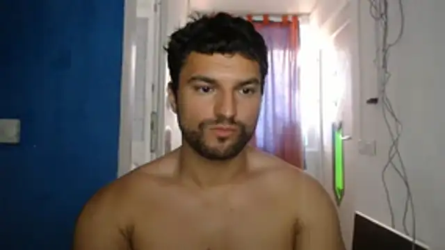 Snapshot of alex_blu chatting on July 20, 10:39 am alex blu online show from July 20, 10:39 am