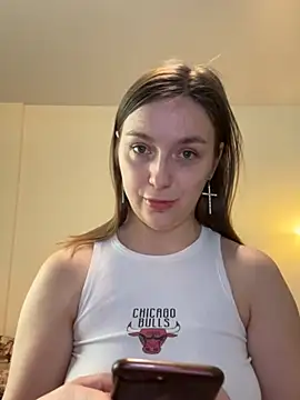 Janeee online show from March 7, 11:40 am