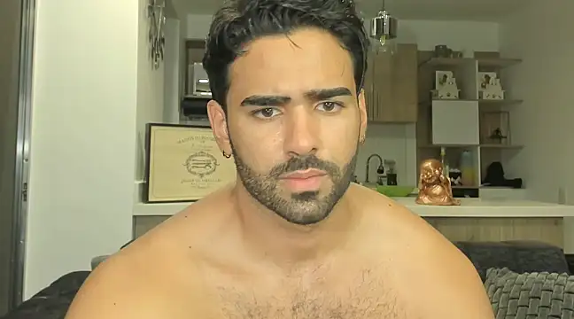 BradleySmithx online show from March 16, 12:23 am