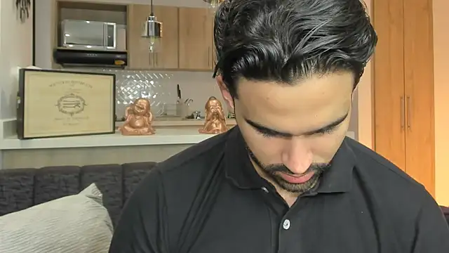 BradleySmithx online show from October 10, 11:26 pm