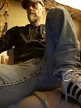 eddouxxx78 online show from May 5, 2:36 pm