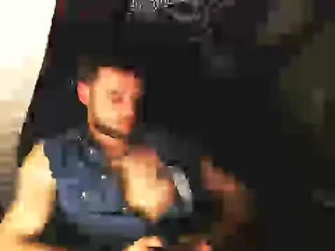 Snapshot of Youngtimer_1997 chatting on April 2, 12:52 am Youngtimer 1997 online show from April 2, 12:52 am