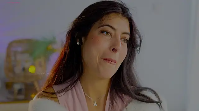 anabelcurvy online show from February 9, 2:10 pm