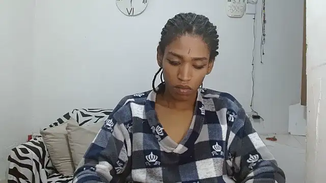 Snapshot of angelamarie1 chatting on May 23, 7:13 am angelamarie1 online show from May 23, 7:13 am