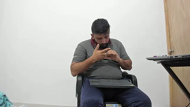 isearchcompany online show from November 1, 11:51 pm