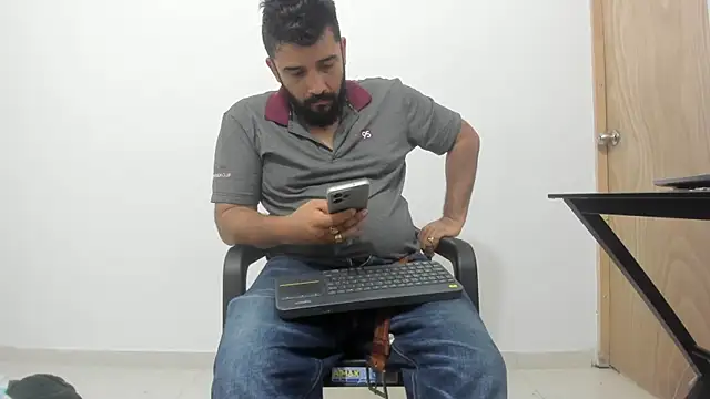 isearchcompany online show from November 19, 1:44 pm