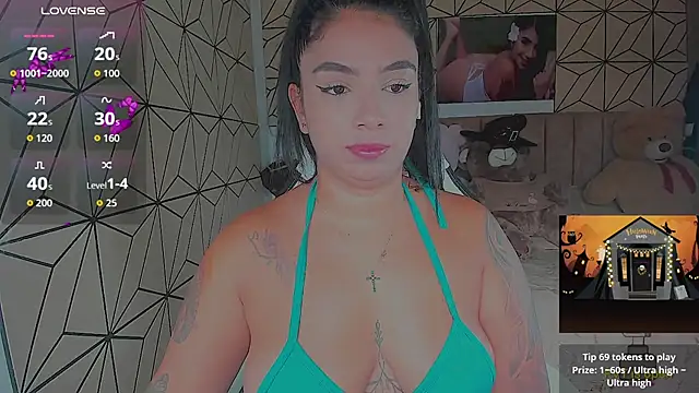 vane lopez  online show from October 22, 5:34 pm