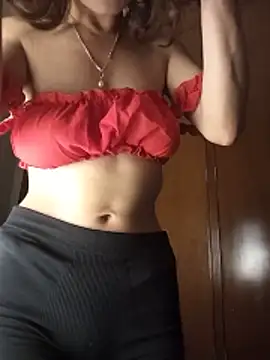 Snapshot of MINI_Petite chatting on June 14, 2:46 am MINI Petite online show from June 14, 2:46 am
