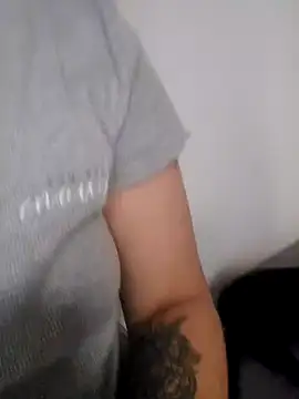 miaa-lee online show from March 7, 7:38 pm