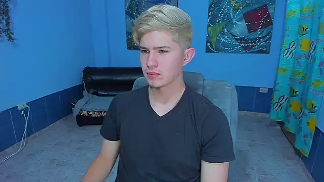 Snapshot of patrik_027 chatting on September 29, 5:29 pm patrik 027 online show from September 29, 5:29 pm