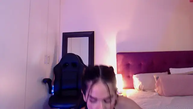Snapshot of Mafer_Meow chatting on January 10, 12:27 am Mafer Meow online show from January 10, 12:27 am