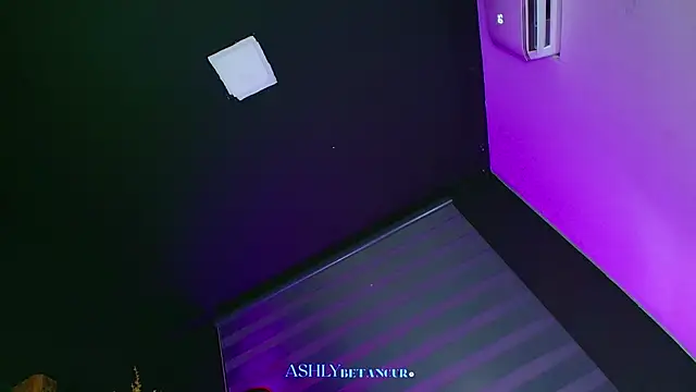 AshlyBetancurX online show from February 1, 10:41 pm
