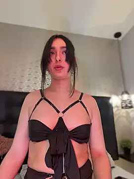 Snapshot of MiahWindsor chatting on May 24, 5:07 pm MiahWindsor online show from May 24, 5:07 pm