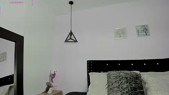 CeliWoods online show from November 24, 11:21 am