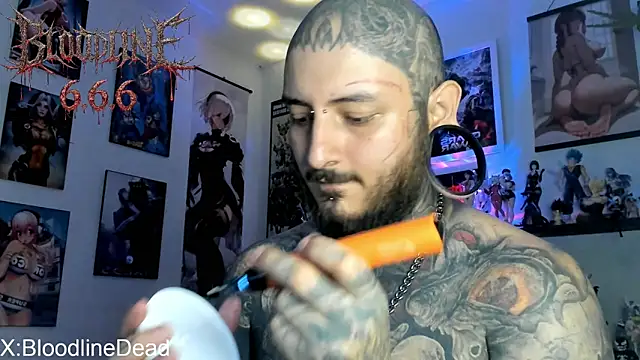 Snapshot of DEATHINK666XX chatting on June 1, 6:42 pm DEATHINK666XX online show from June 1, 6:42 pm