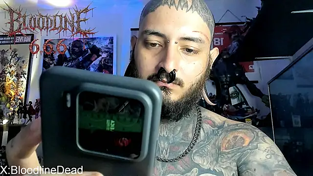 Snapshot of DEATHINK666XX chatting on June 7, 4:22 pm DEATHINK666XX online show from June 7, 4:22 pm