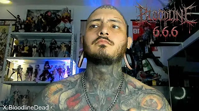 Snapshot of DEATHINK666XX chatting on July 30, 6:18 pm DEATHINK666XX online show from July 30, 6:18 pm