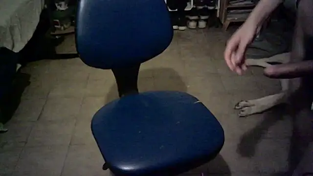 Emv2 online show from December 3, 5:42 am