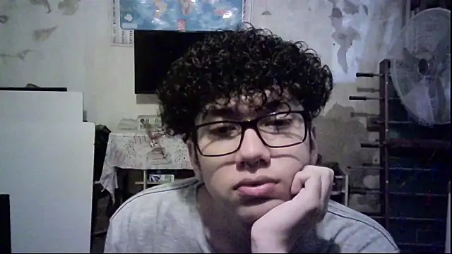 Emv2 online show from February 18, 6:48 pm