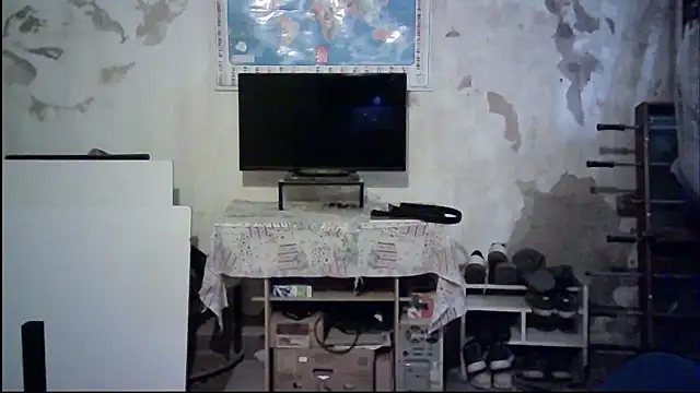 Emv2 online show from February 26, 6:18 pm