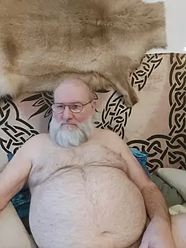 SexySantaC online show from December 17, 12:33 pm