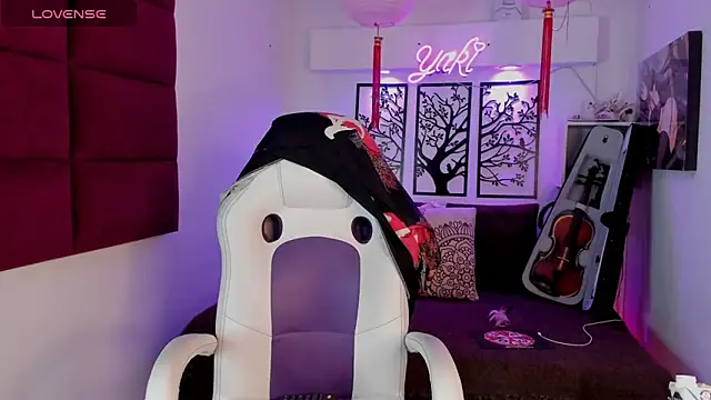 Yaki Tai online show from March 16, 6:20 am