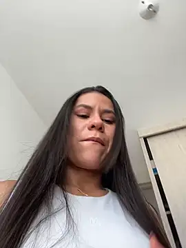 Reggie-Liam online show from February 28, 6:09 pm