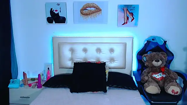 Jenng18 online show from December 19, 9:49 pm