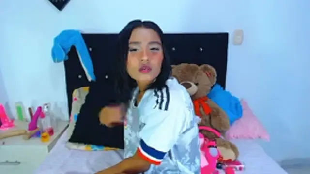 Jenng18 online show from June 17, 11:38 pm