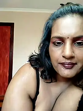 NWC4LYF online show from November 8, 7:52 am